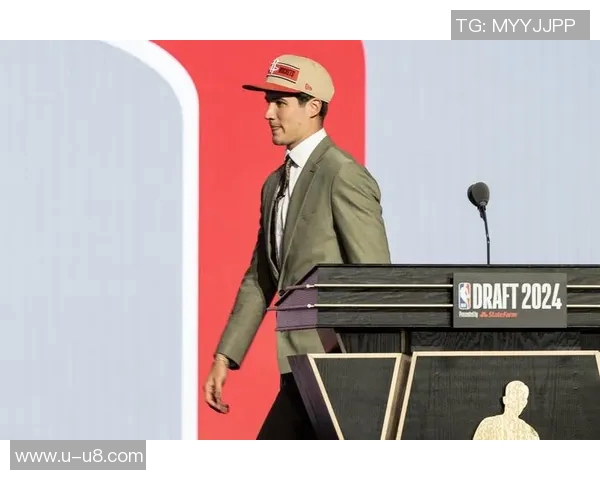 21岁及以下球员三分命中率前十榜单谢泼德领衔出手最多